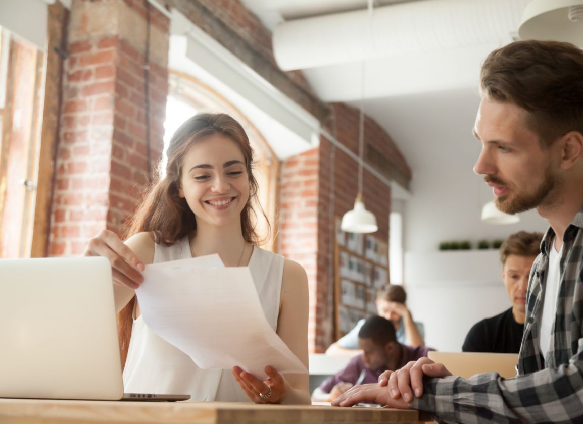 Business owner and accountant discussing the owners finance options